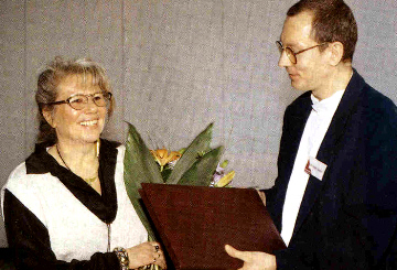 Verleihung des Altenpflegepreises 1996 durch Dr. Holger Jenrich